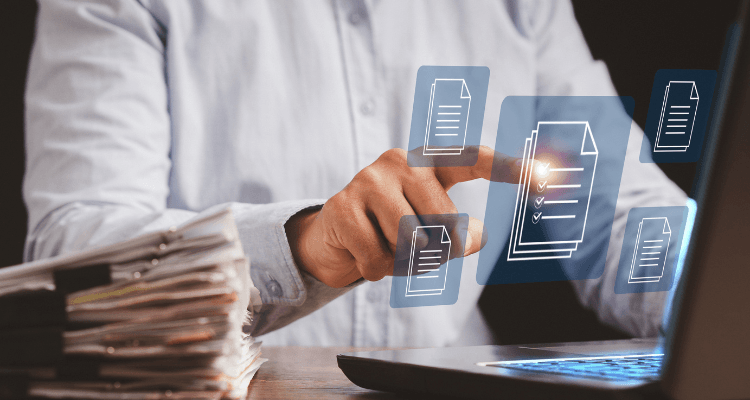 Der Compliance-Kompass: (Digitale) Transformation der Produktdokumentation – oder bleibt es bei der Zettelwirtschaft? Der Compliance-Kompass: (Digitale) Transformation der Produktdokumentation – oder bleibt es bei der Zettelwirtschaft?